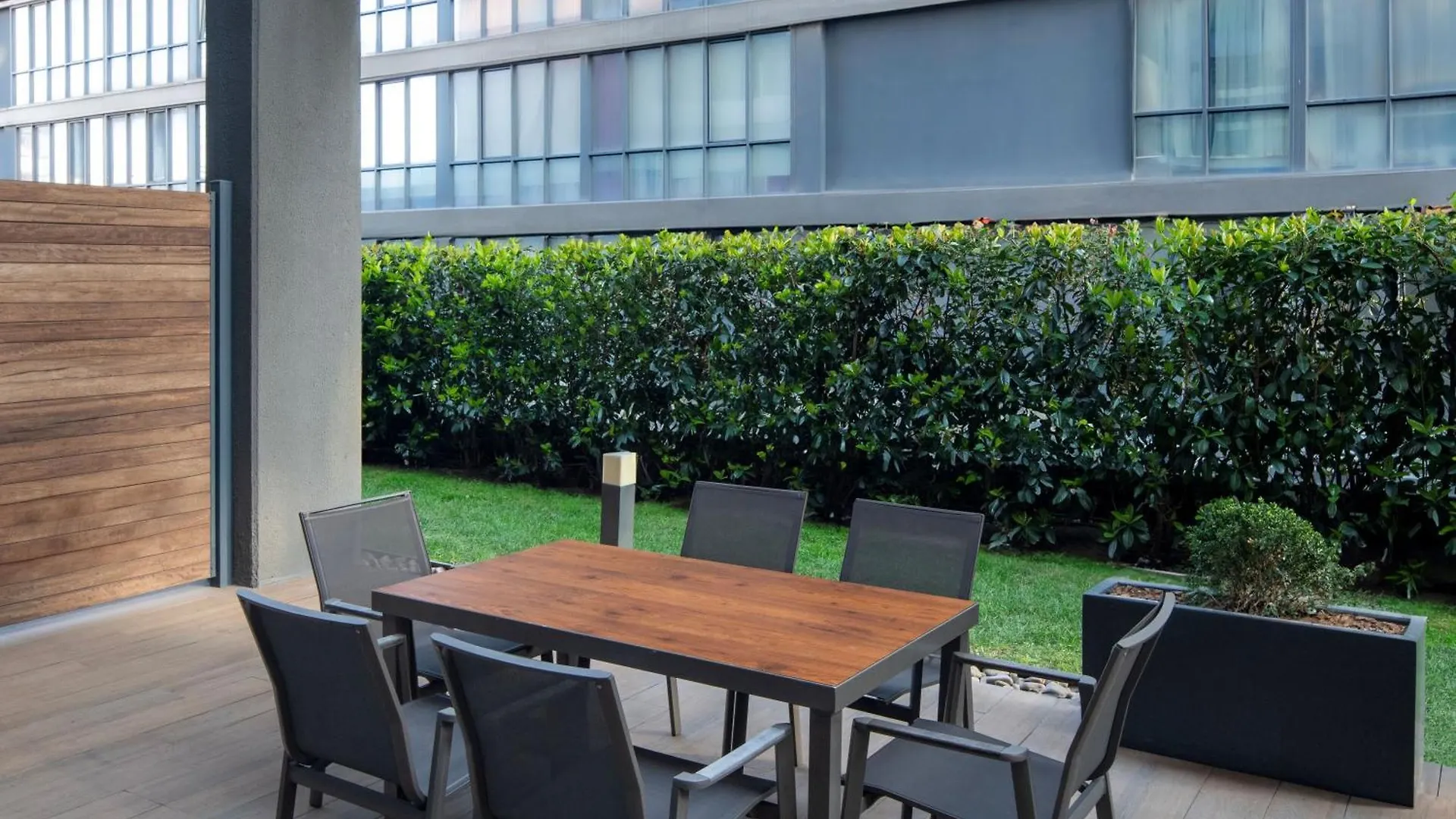 Movenpick Living Istanbul West Hotel
