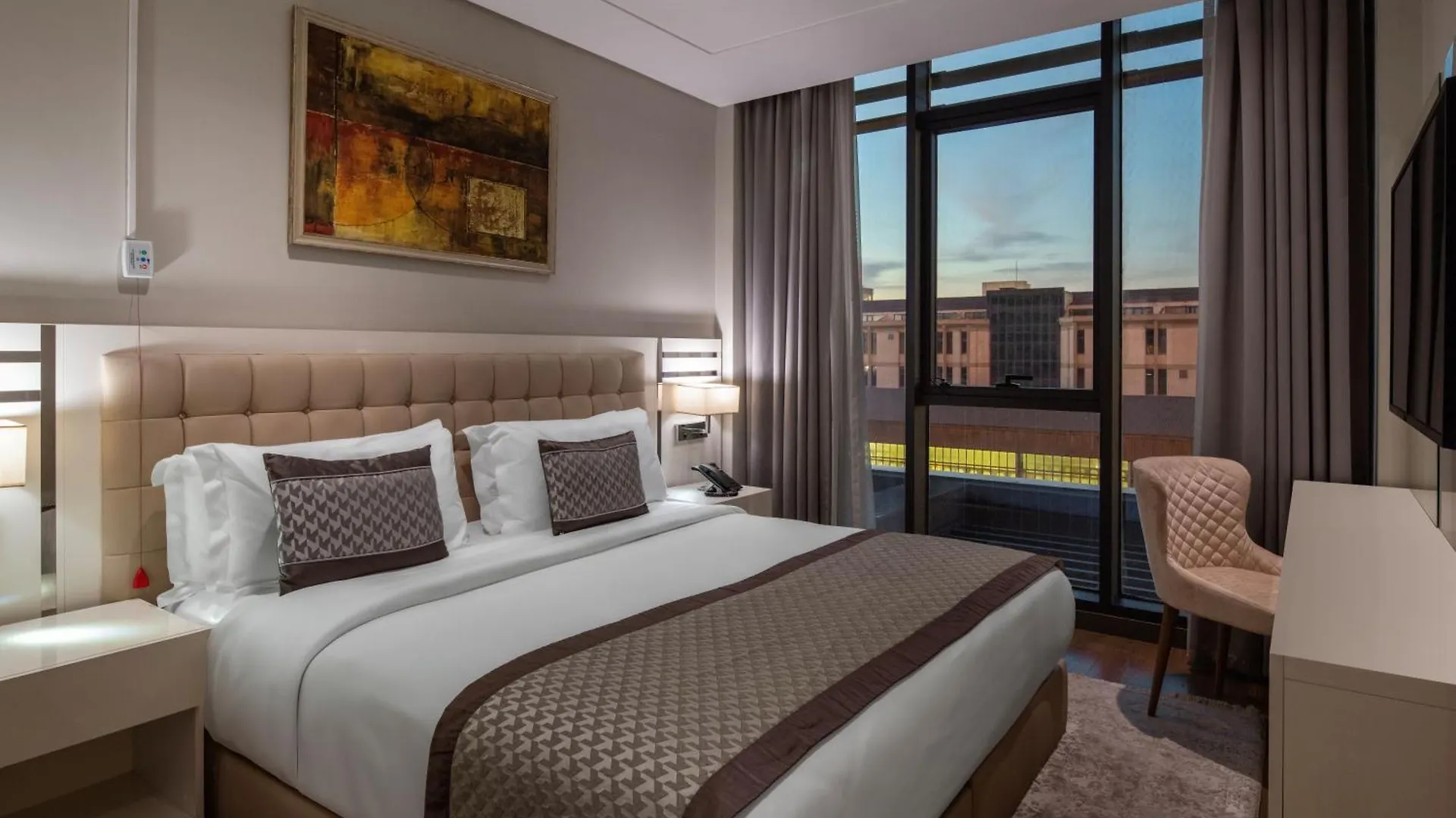 Hotel Movenpick Living Istanbul West