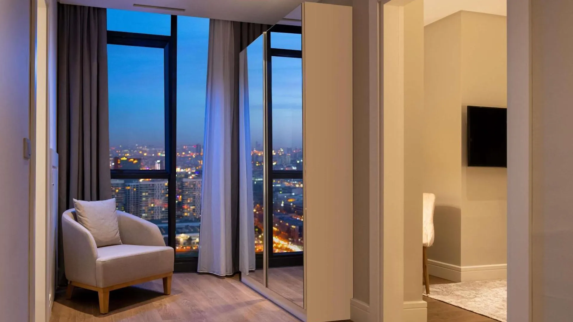 Hotel Movenpick Living Istanbul West